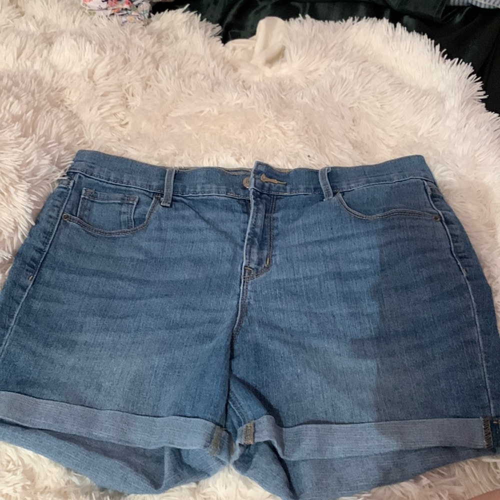 Old Navy Jean Shorts - 4 1/2 inch inseam